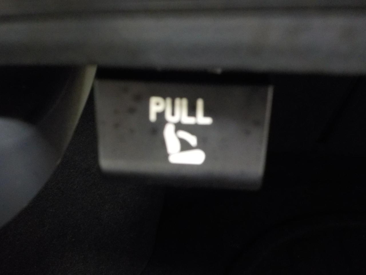 Hyundai Elantra SEL Convenience IVT 2025