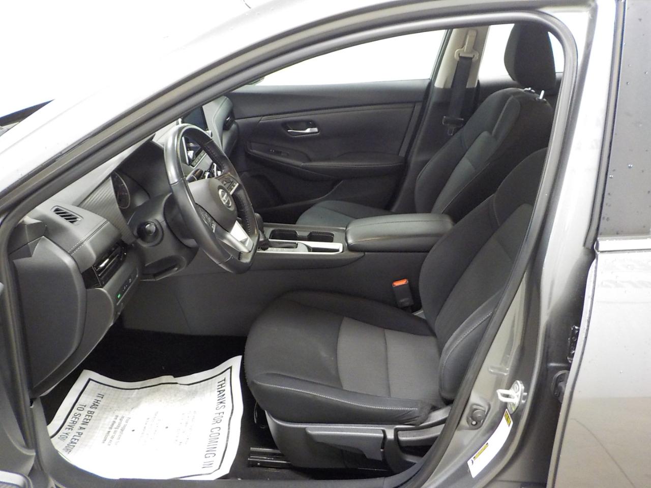 Nissan Sentra SV CVT 2023