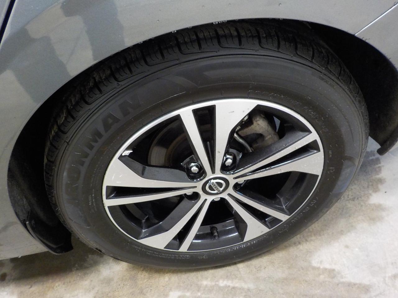 Nissan Sentra SV CVT 2023