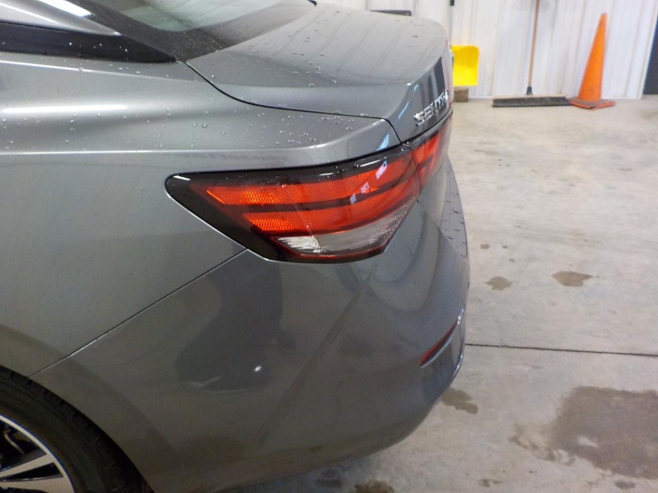 Nissan Sentra SV CVT 2023