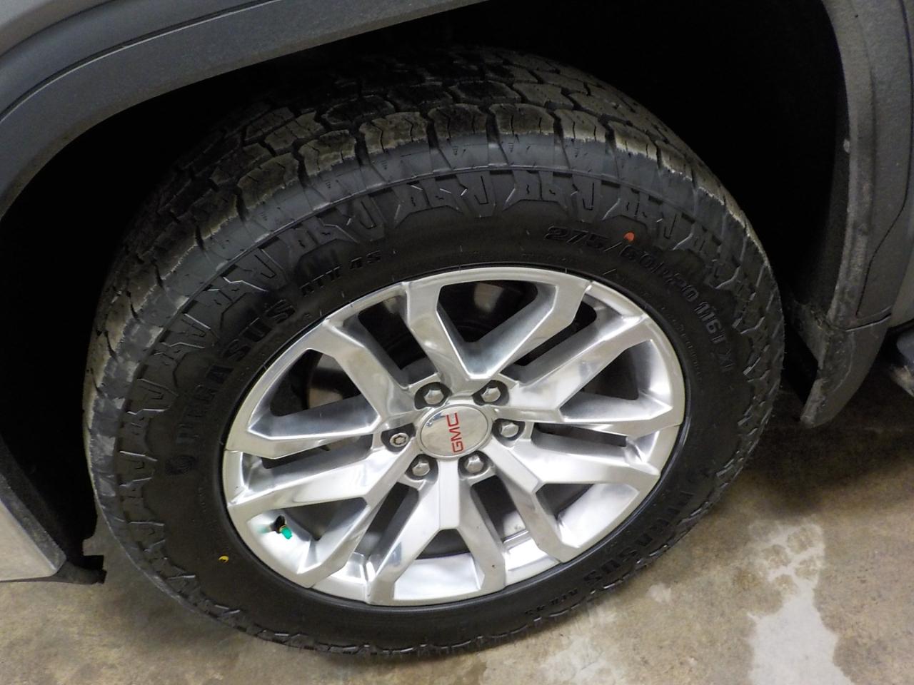 GMC Sierra 1500 4WD Crew Cab 147" SLT 2020