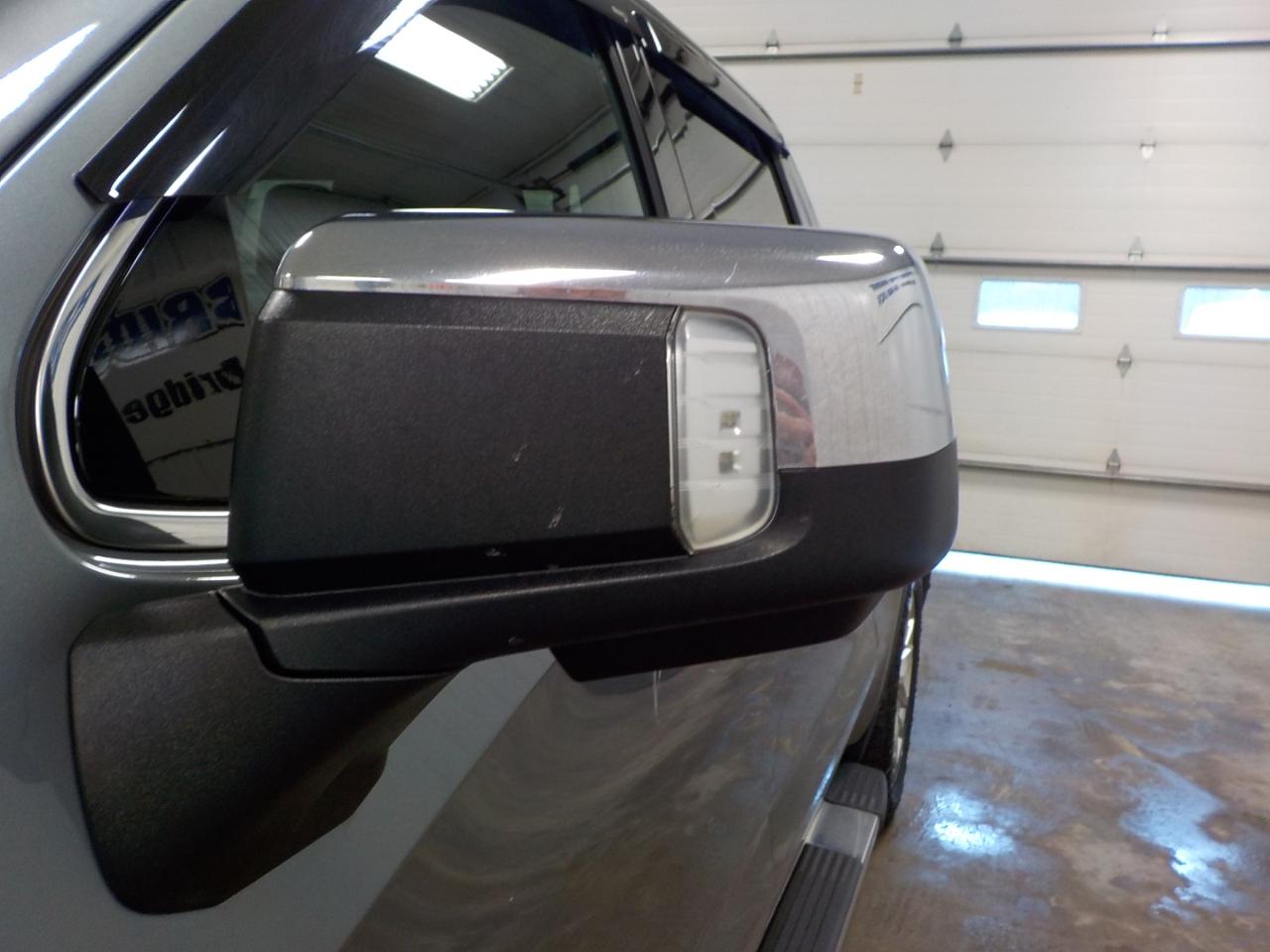 GMC Sierra 1500 4WD Crew Cab 147" SLT 2020