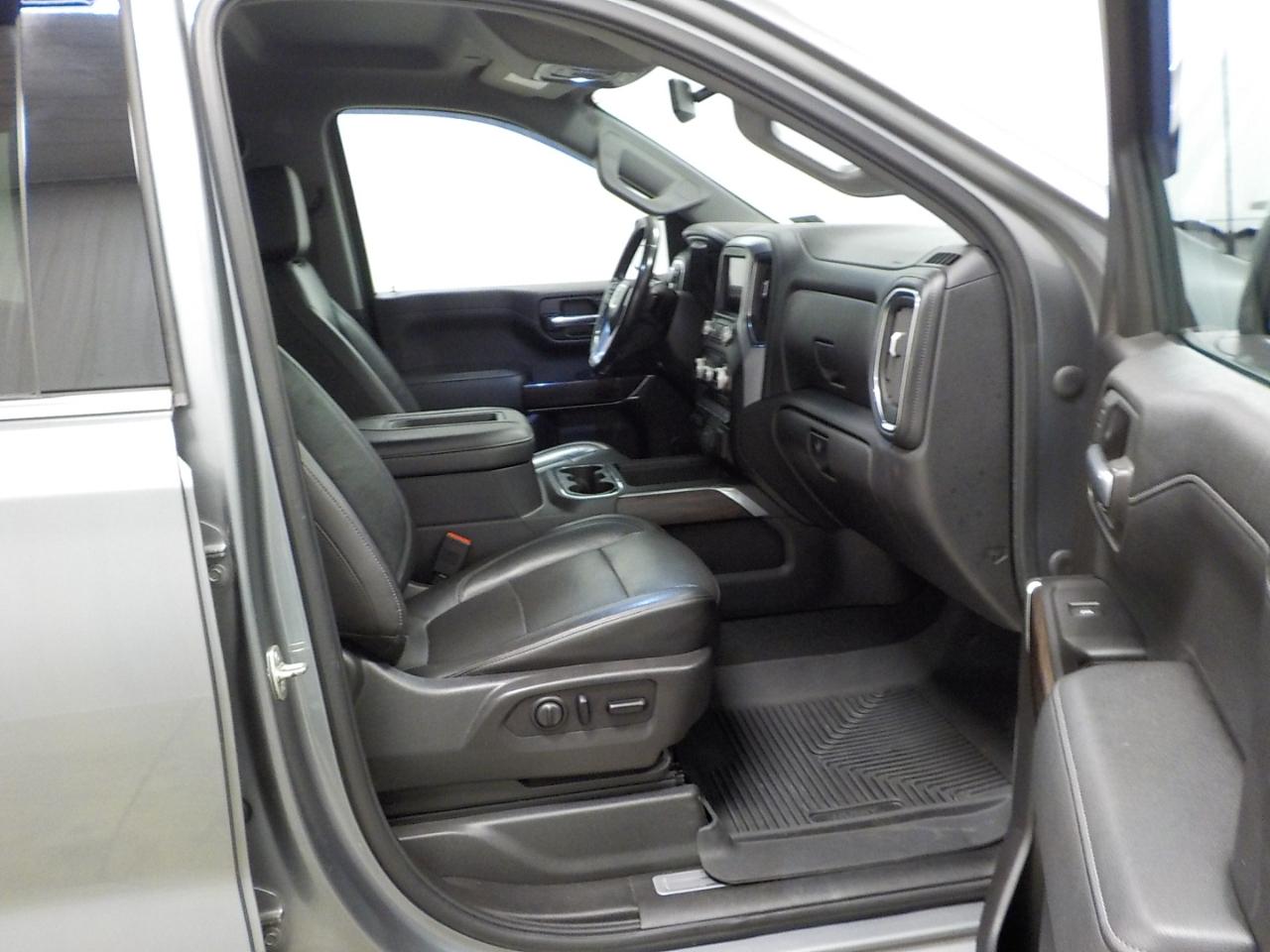 GMC Sierra 1500 4WD Crew Cab 147" SLT 2020