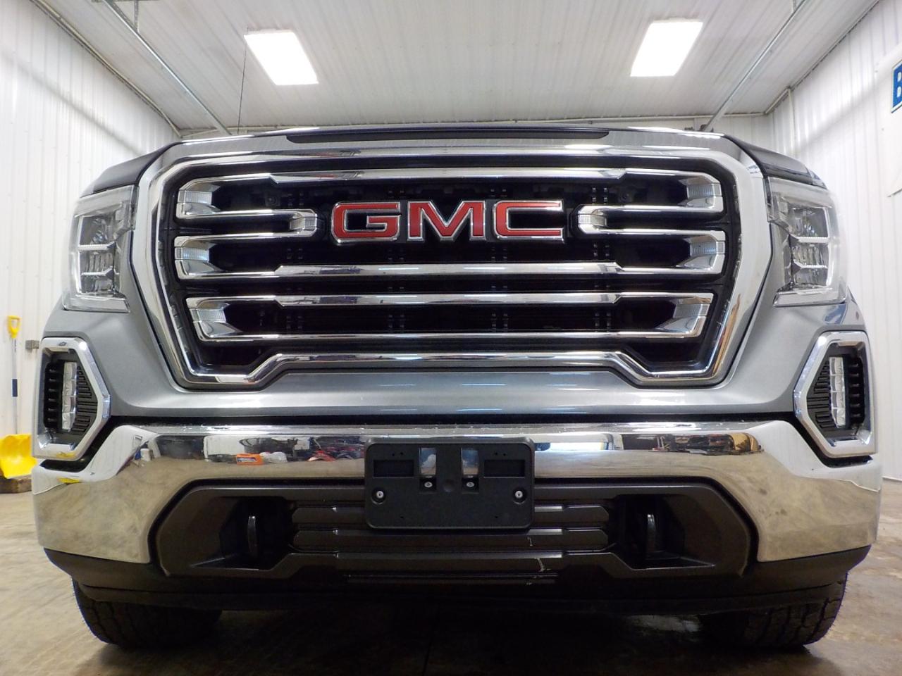 GMC Sierra 1500 4WD Crew Cab 147" SLT 2020