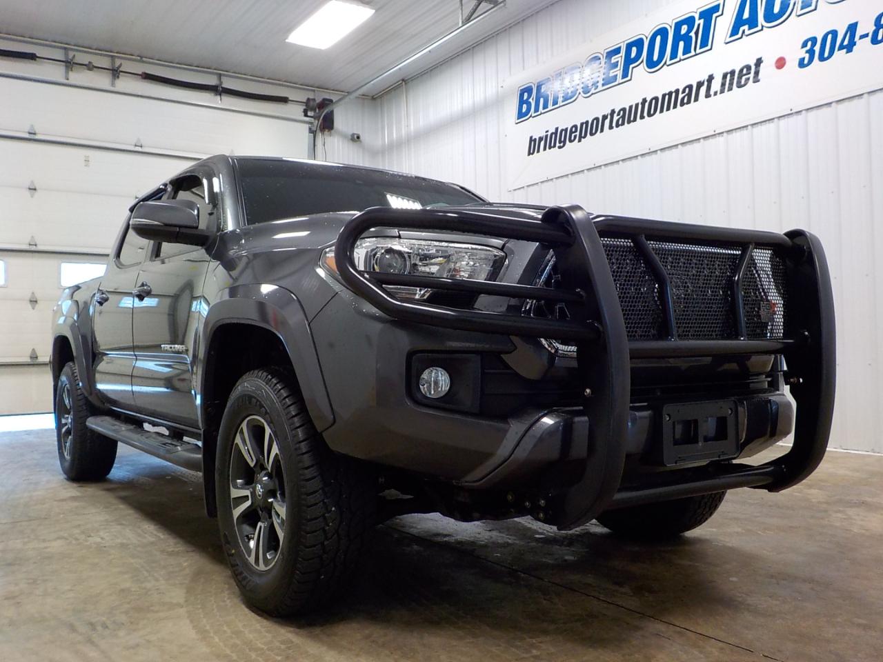Toyota Tacoma 4WD TRD Sport Double Cab 5' Bed V6 AT (Natl) 2019