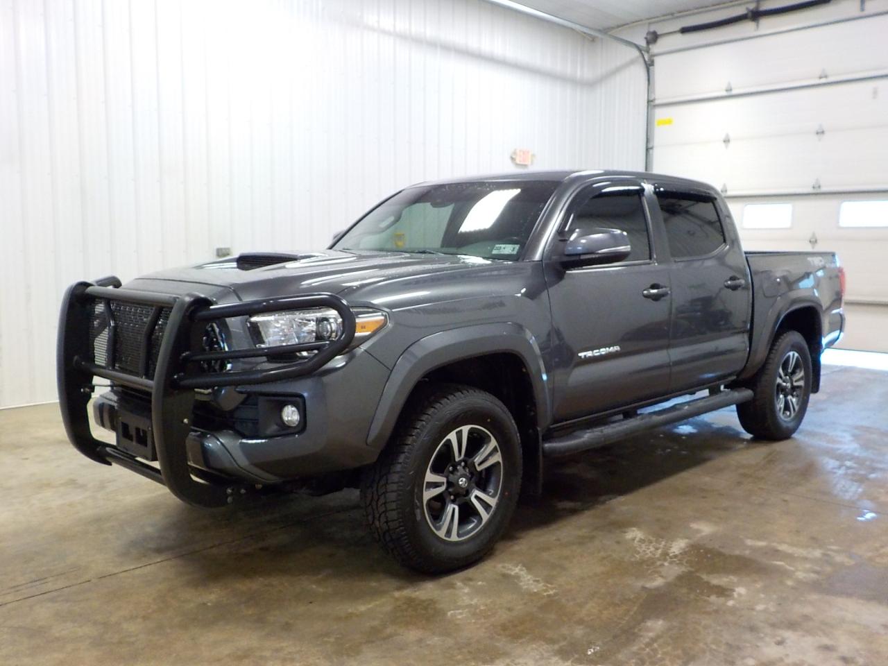 Toyota Tacoma 4WD TRD Sport Double Cab 5' Bed V6 AT (Natl) 2019