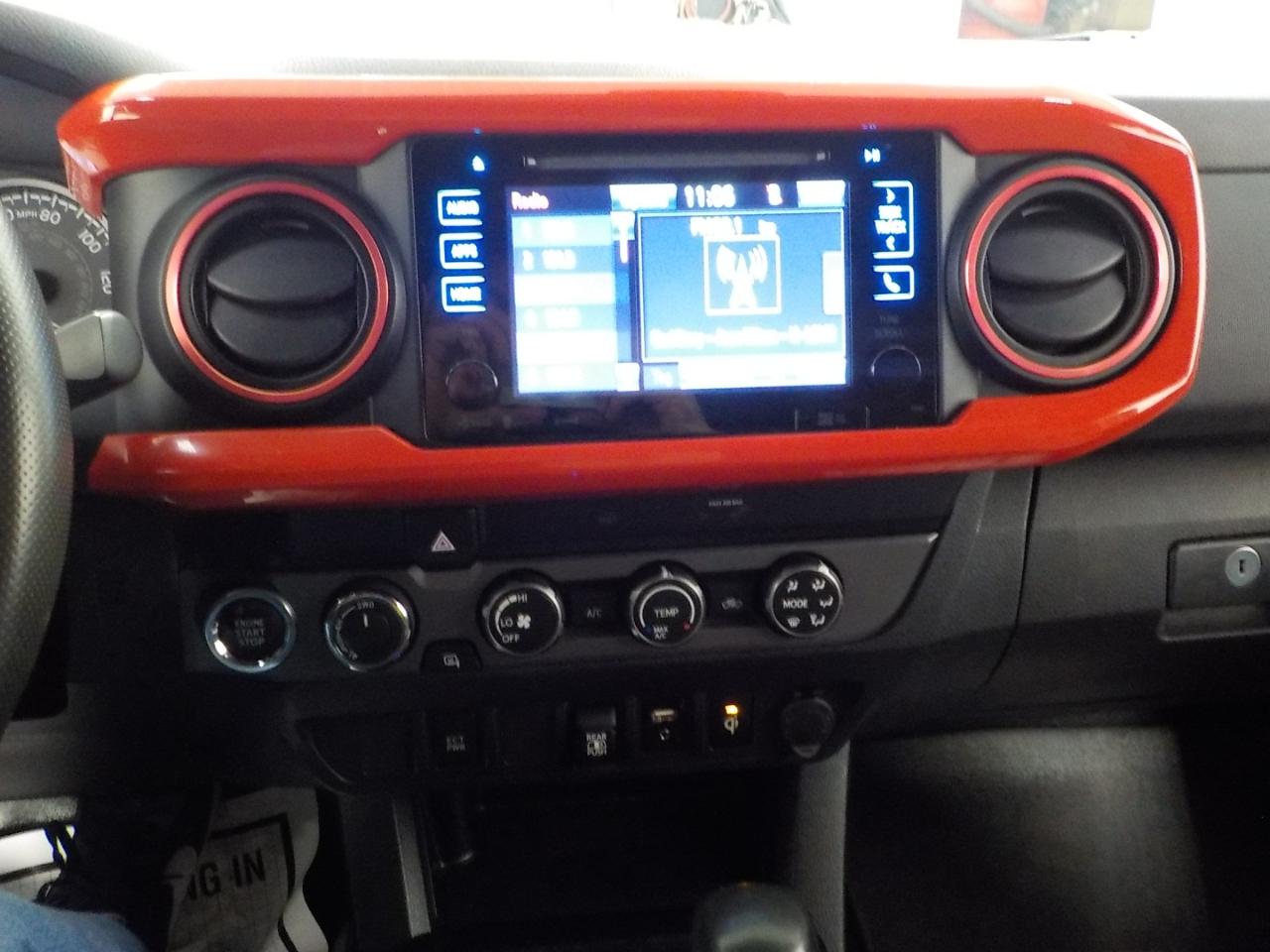 Toyota Tacoma 4WD TRD Sport Double Cab 5' Bed V6 AT (Natl) 2019