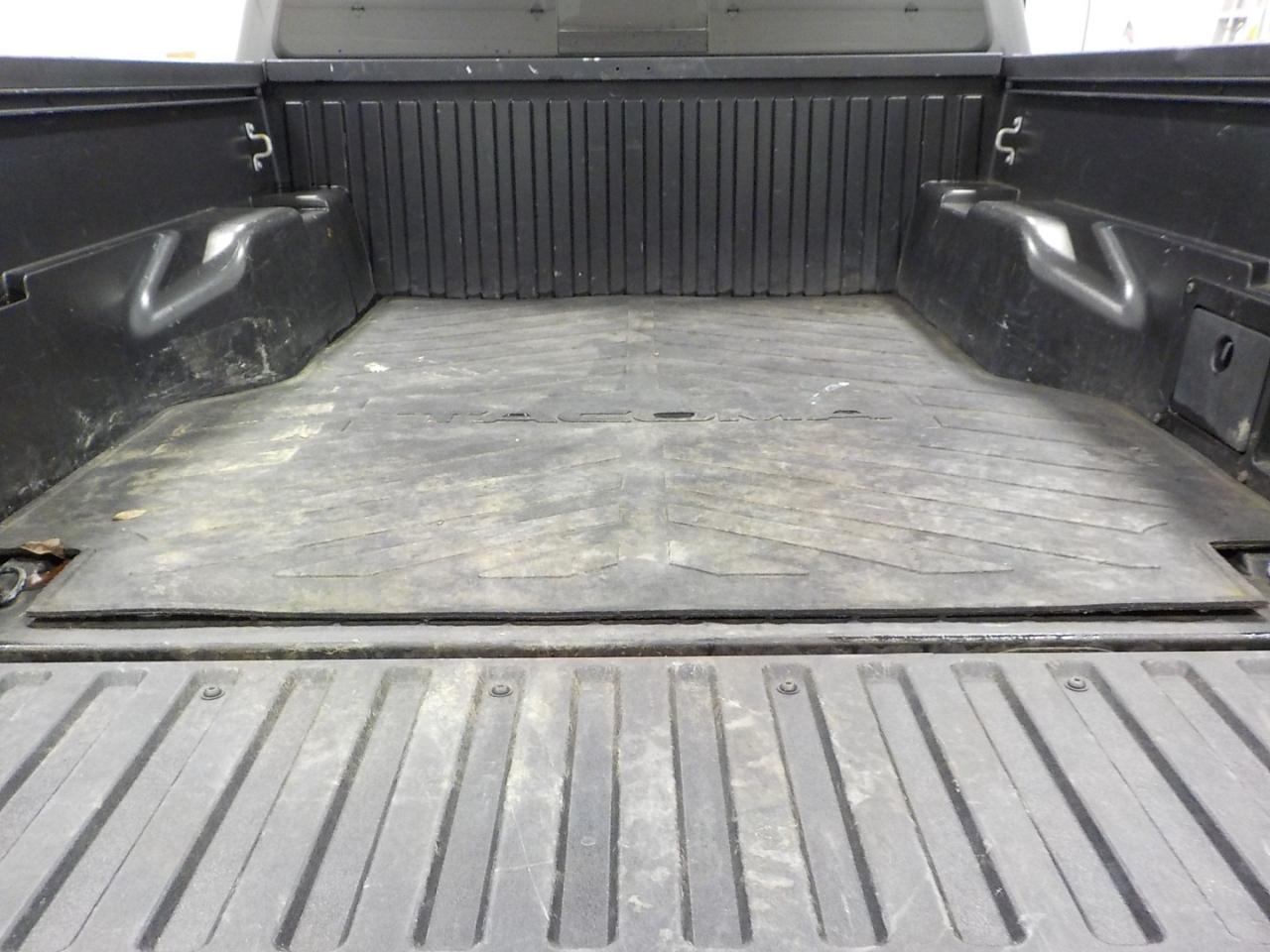 Toyota Tacoma 4WD TRD Sport Double Cab 5' Bed V6 AT (Natl) 2019