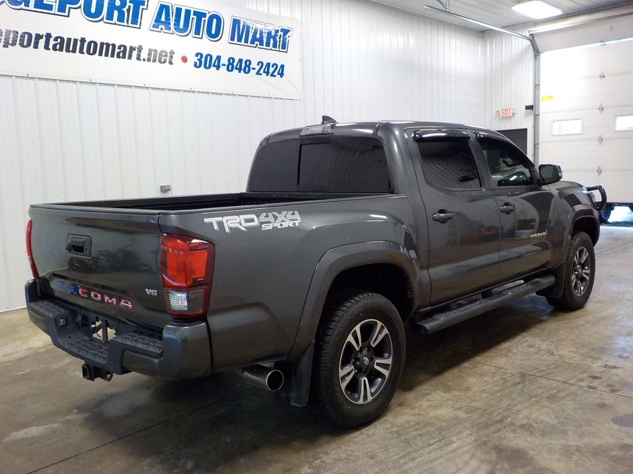 Toyota Tacoma 4WD TRD Sport Double Cab 5' Bed V6 AT (Natl) 2019