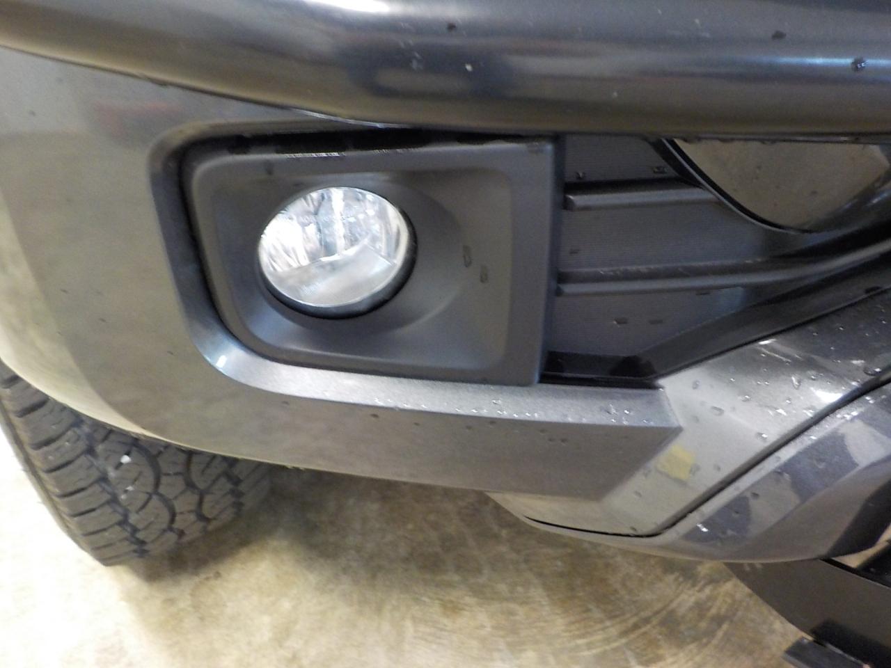 Toyota Tacoma 4WD TRD Sport Double Cab 5' Bed V6 AT (Natl) 2019