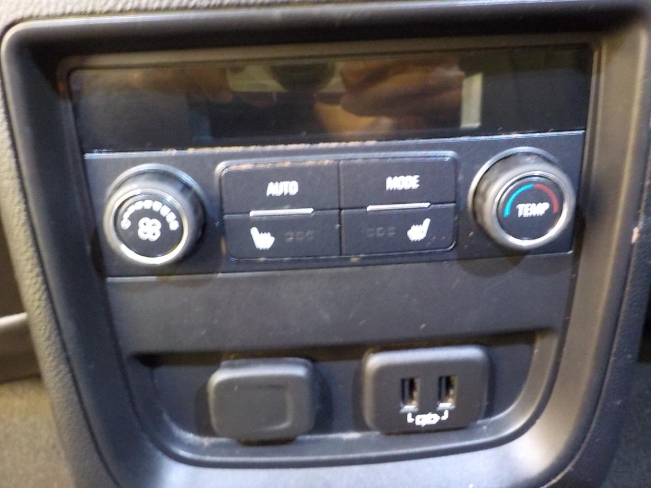 Buick Envision AWD 4dr Essence 2020