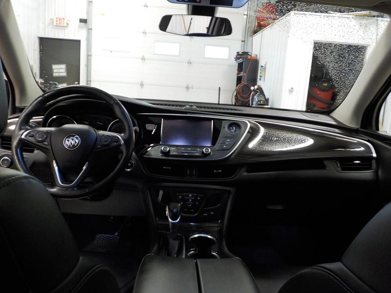 Buick Envision AWD 4dr Essence 2020