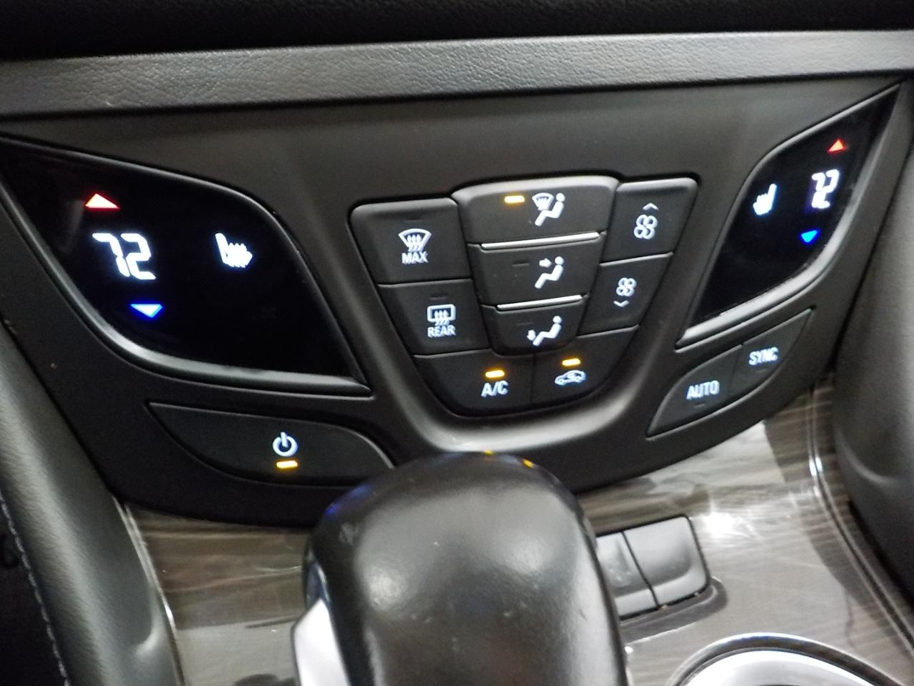 Buick Envision AWD 4dr Essence 2020