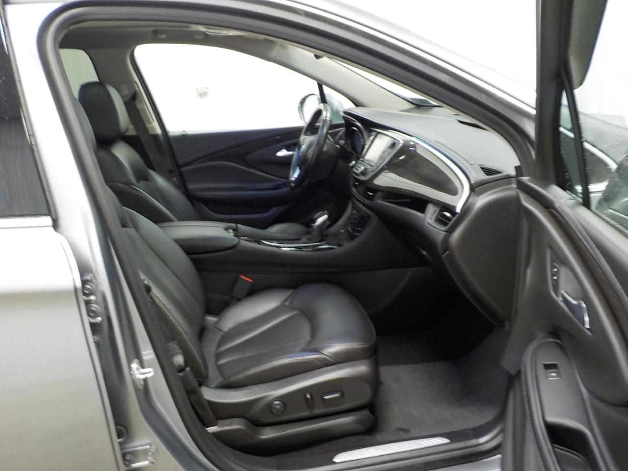 Buick Envision AWD 4dr Essence 2020