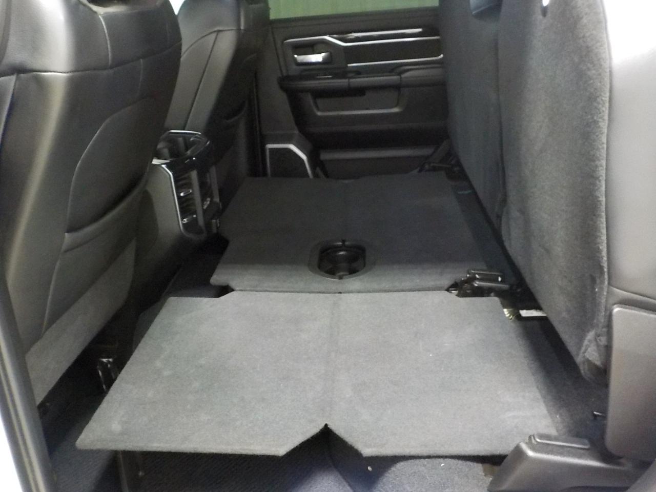 RAM 2500 Laramie 4x4 Crew Cab 6'4" Box 2019