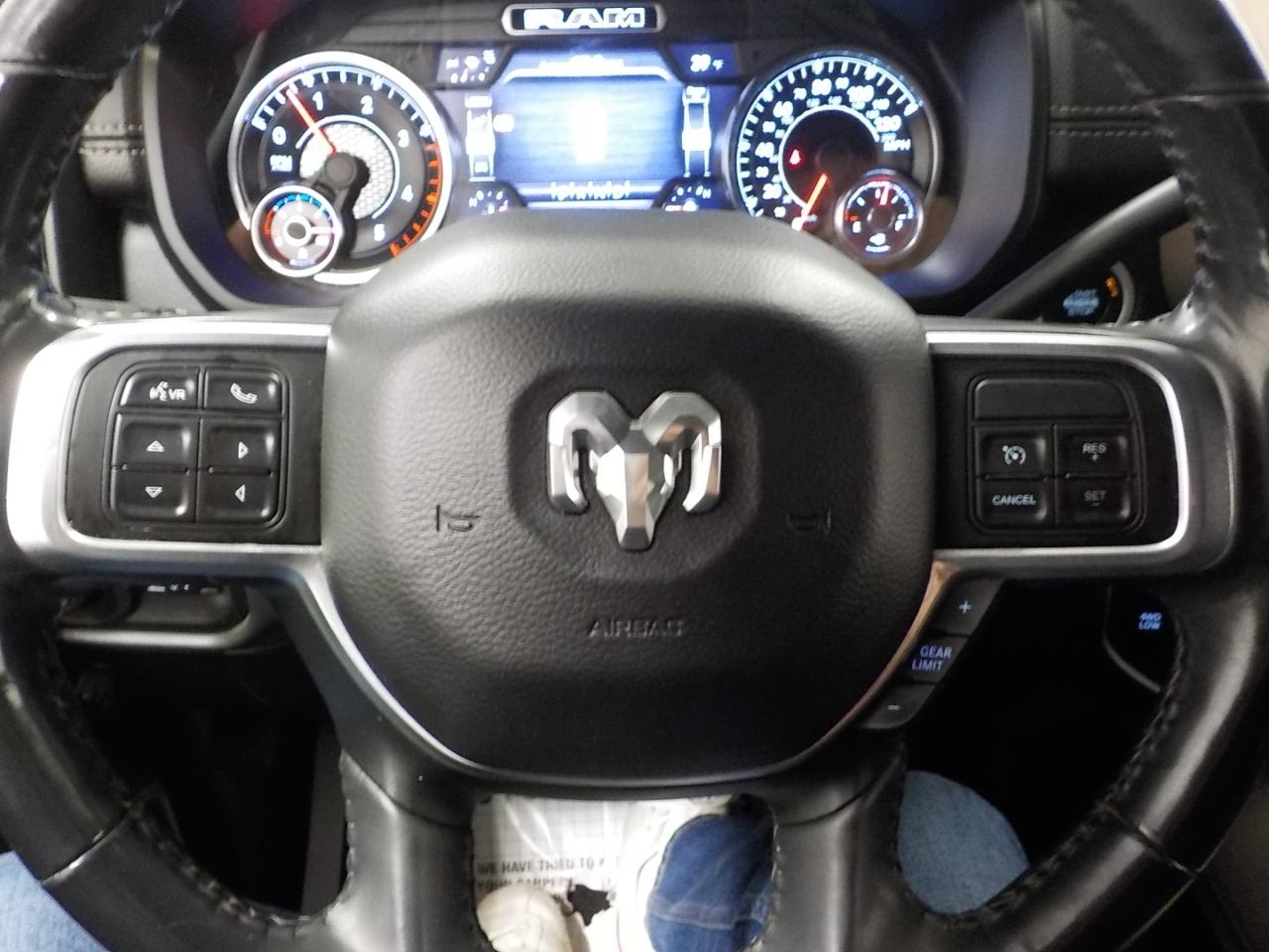 RAM 2500 Laramie 4x4 Crew Cab 6'4" Box 2019