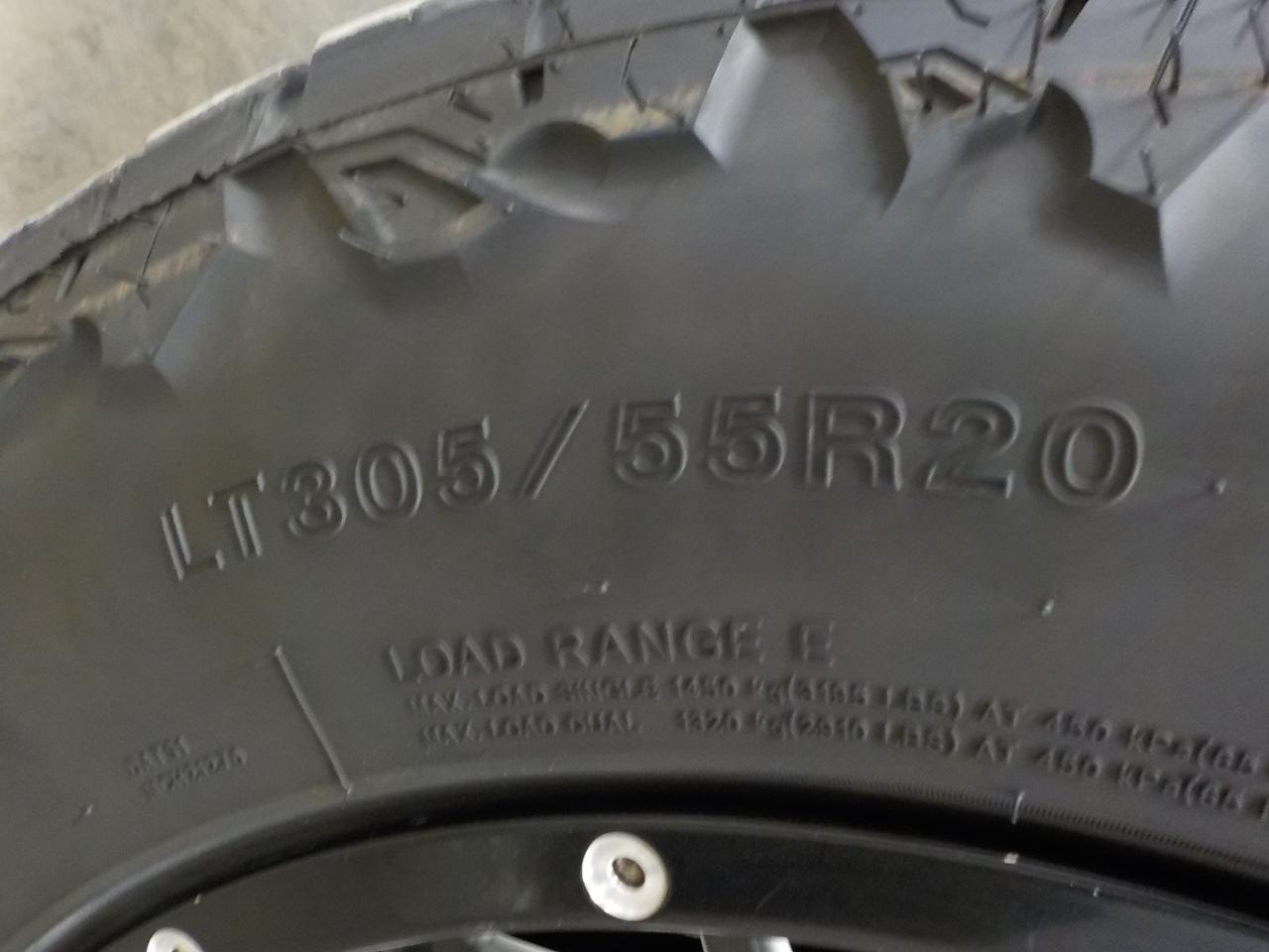 RAM 2500 Laramie 4x4 Crew Cab 6'4" Box 2019