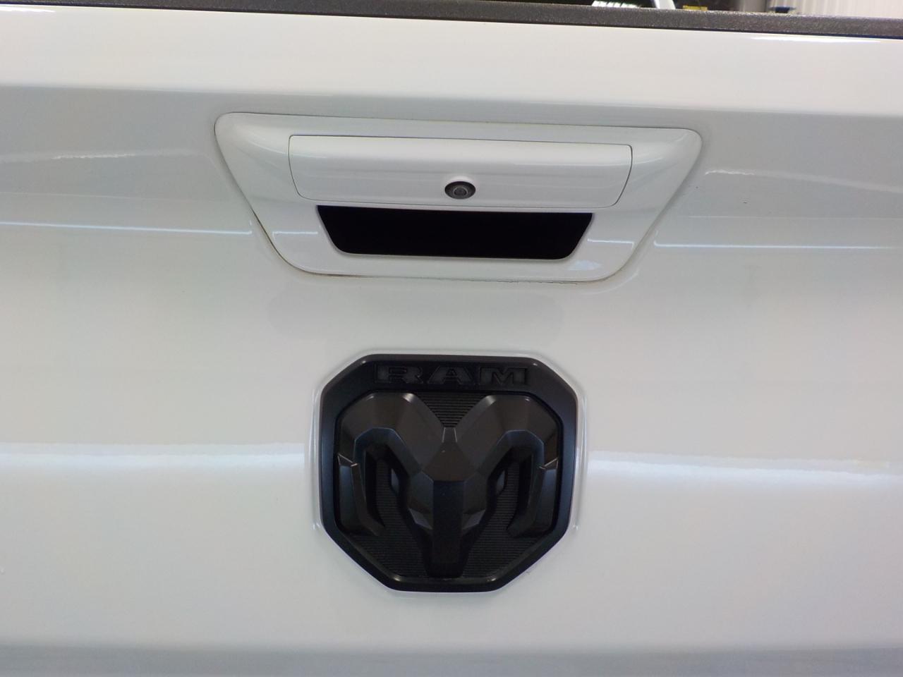 RAM 2500 Laramie 4x4 Crew Cab 6'4" Box 2019