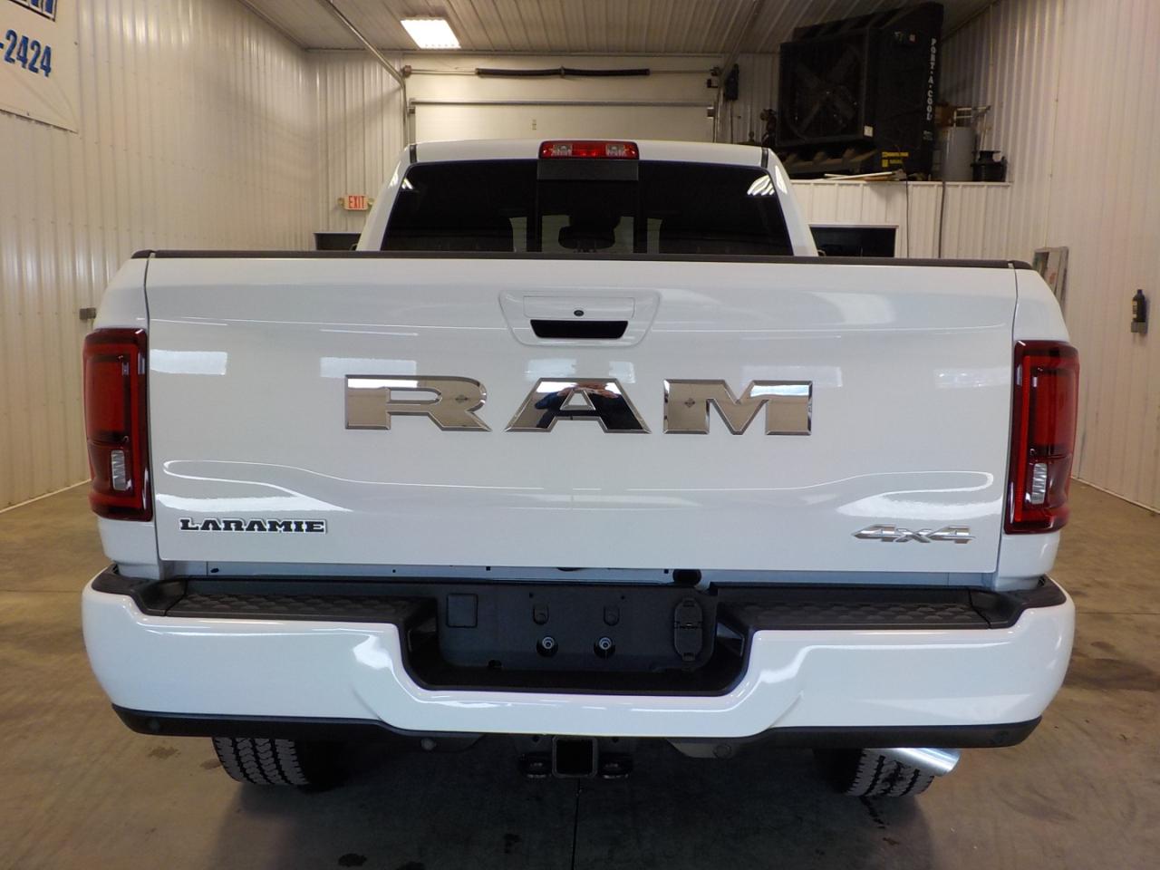 RAM 2500 Laramie 4x4 Crew Cab 6'4" Box 2026