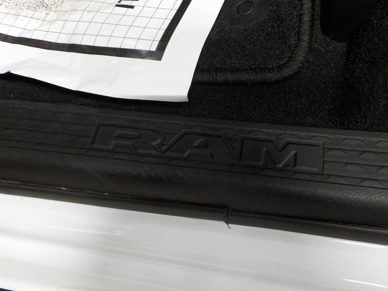 RAM 2500 Laramie 4x4 Crew Cab 6'4" Box 2026