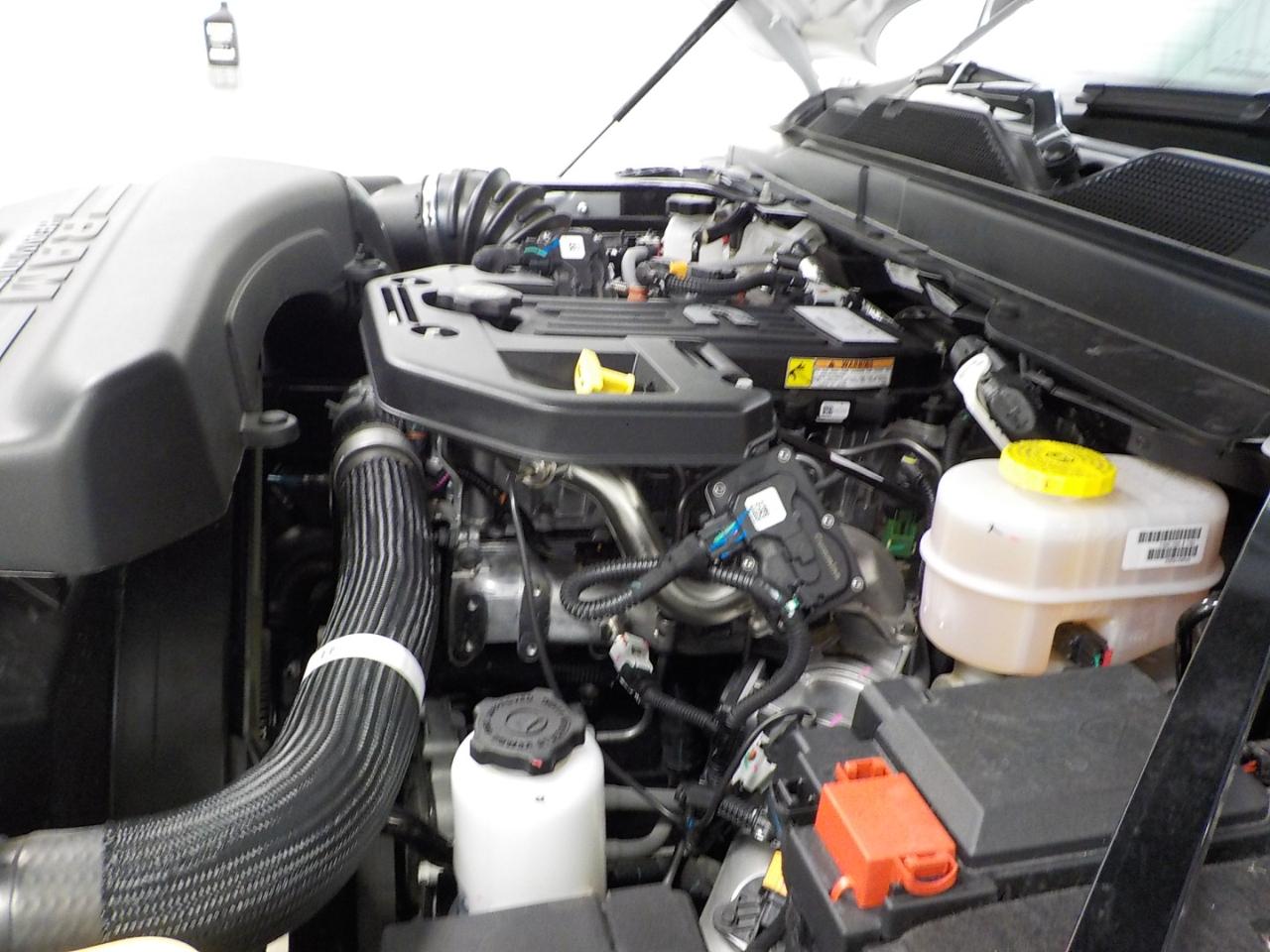 RAM 2500 Laramie 4x4 Crew Cab 6'4" Box 2026