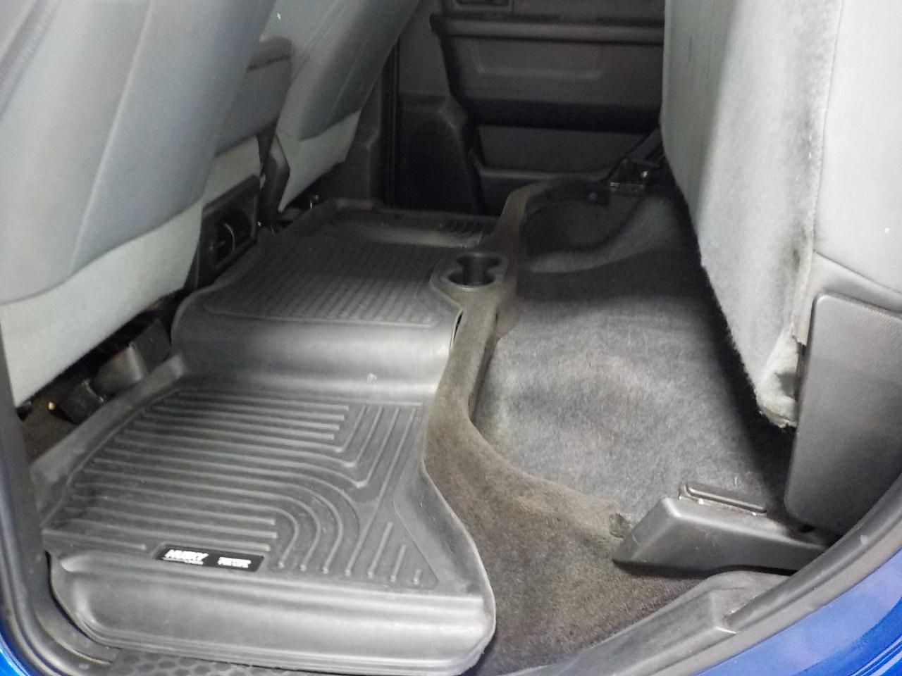 RAM 2500 Tradesman 4x4 Crew Cab 6'4" Box 2017