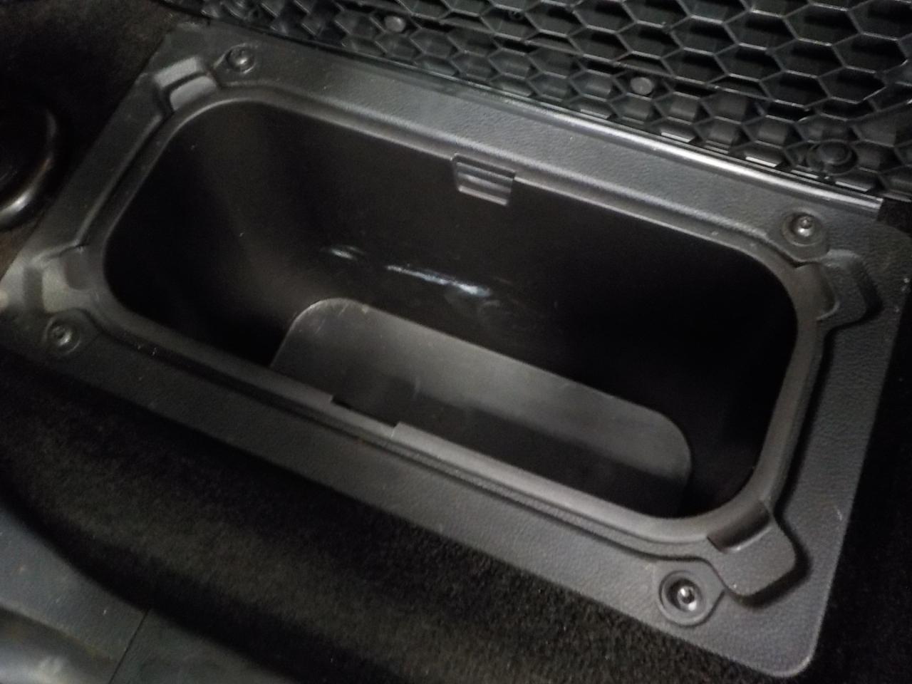 RAM 2500 Tradesman 4x4 Crew Cab 6'4" Box 2017