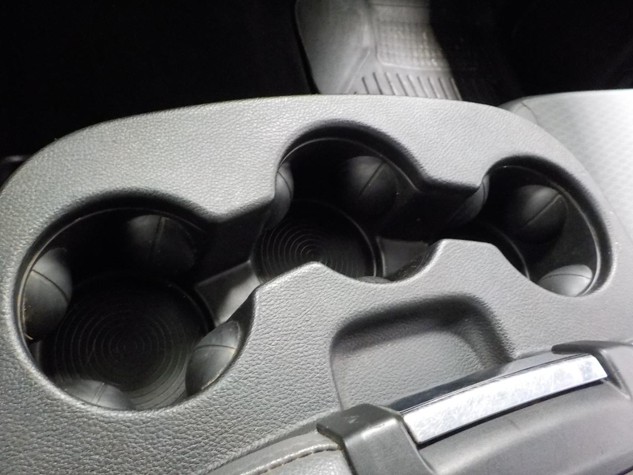 RAM 2500 Tradesman 4x4 Crew Cab 6'4" Box 2017