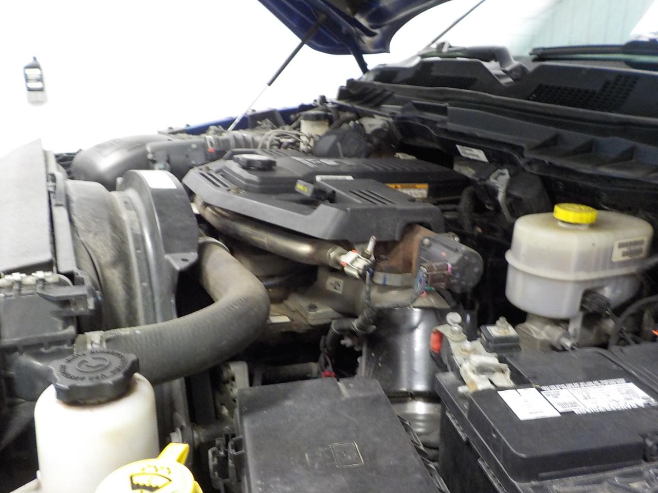 RAM 2500 Tradesman 4x4 Crew Cab 6'4" Box 2017