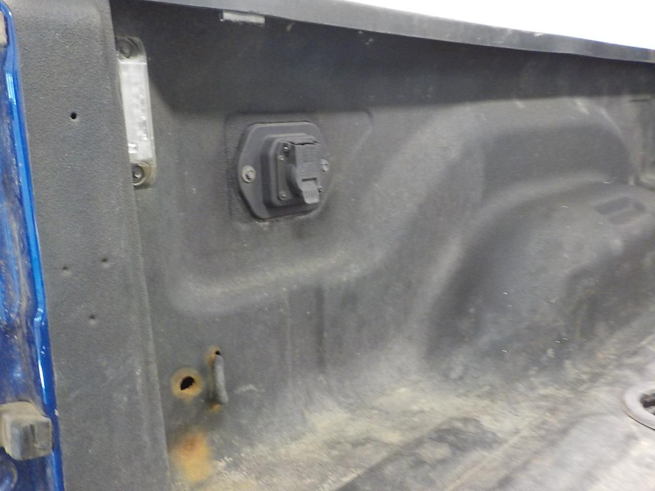 RAM 2500 Tradesman 4x4 Crew Cab 6'4" Box 2017