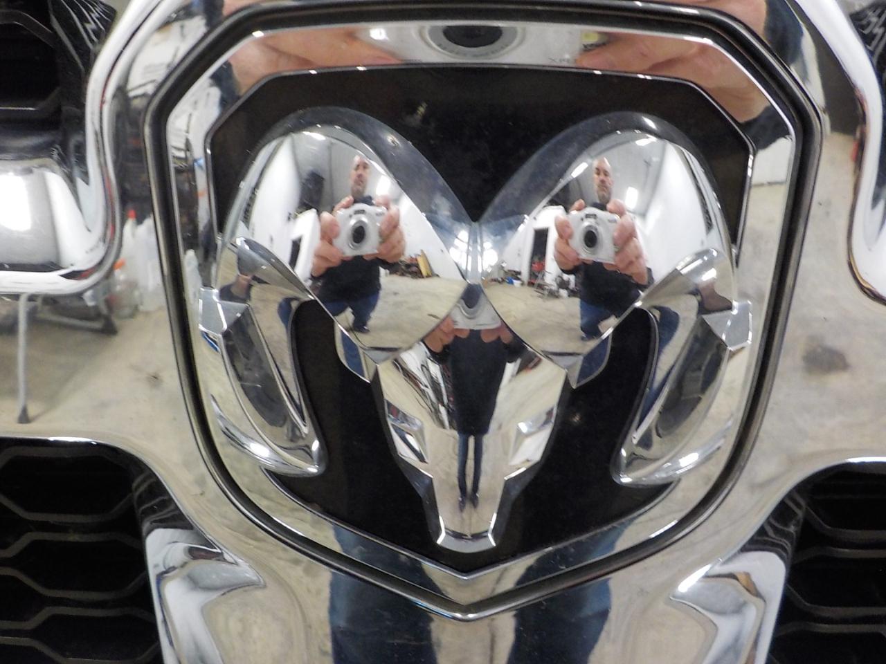 RAM 2500 Tradesman 4x4 Crew Cab 6'4" Box 2017