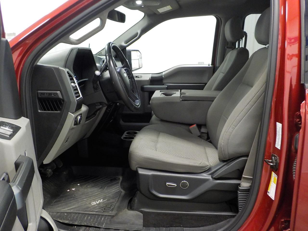 Ford F-150 4WD SuperCrew 145" King Ranch 2016