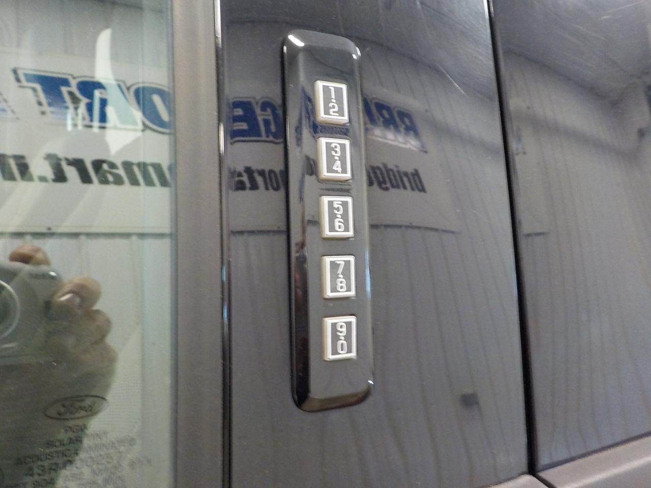 Ford F-150 4WD SuperCrew 145" King Ranch 2016