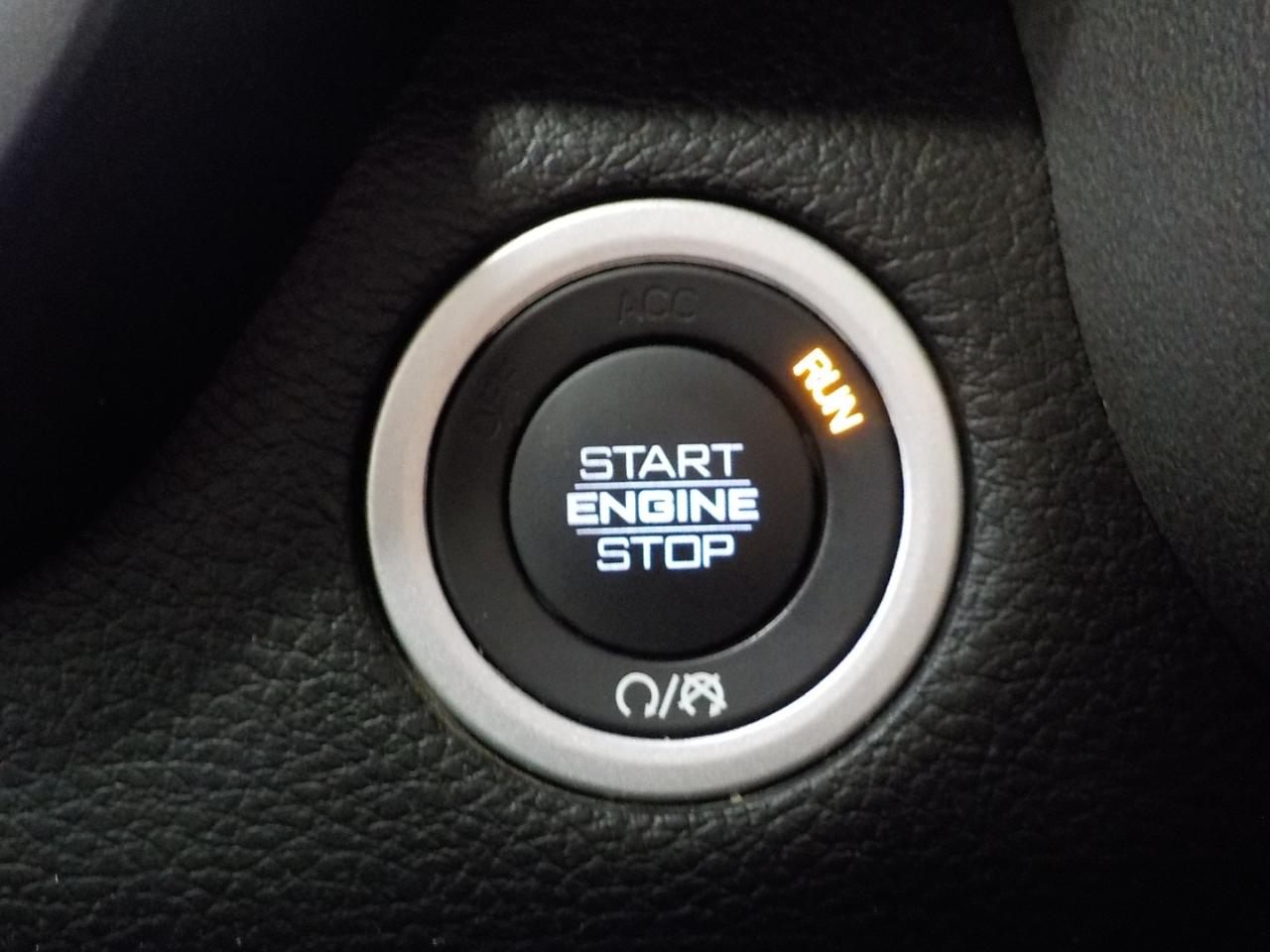 RAM 1500 Big Horn 4x4 Quad Cab 6'4" Box 2021