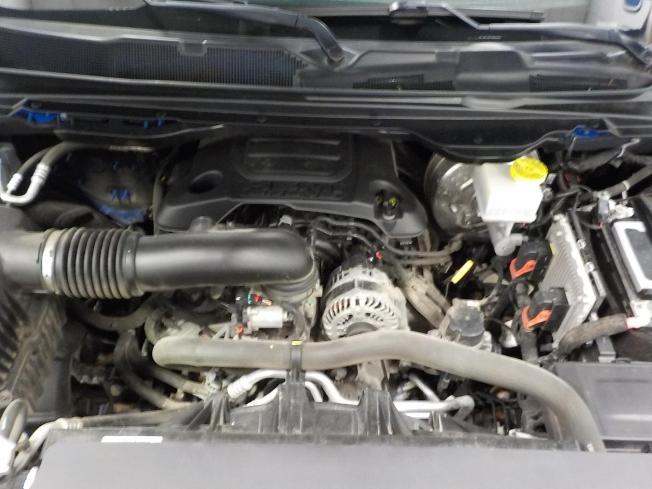 RAM 1500 Big Horn 4x4 Quad Cab 6'4" Box 2021