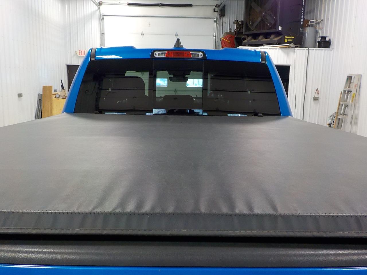 RAM 1500 Big Horn 4x4 Quad Cab 6'4" Box 2021