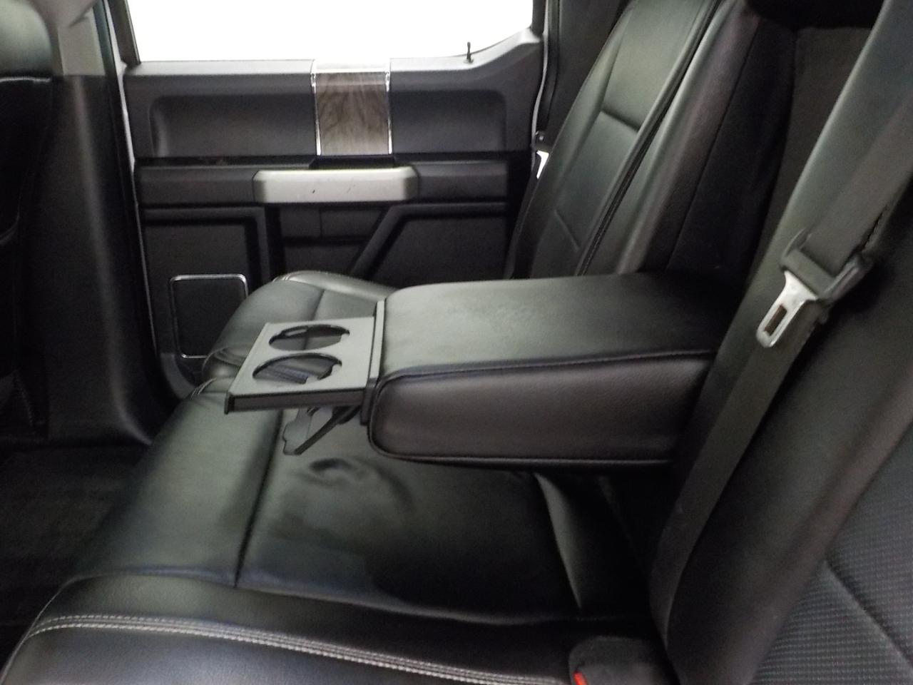 Ford Super Duty F-250 SRW Lariat 4WD Crew Cab 6.75' Box 2017