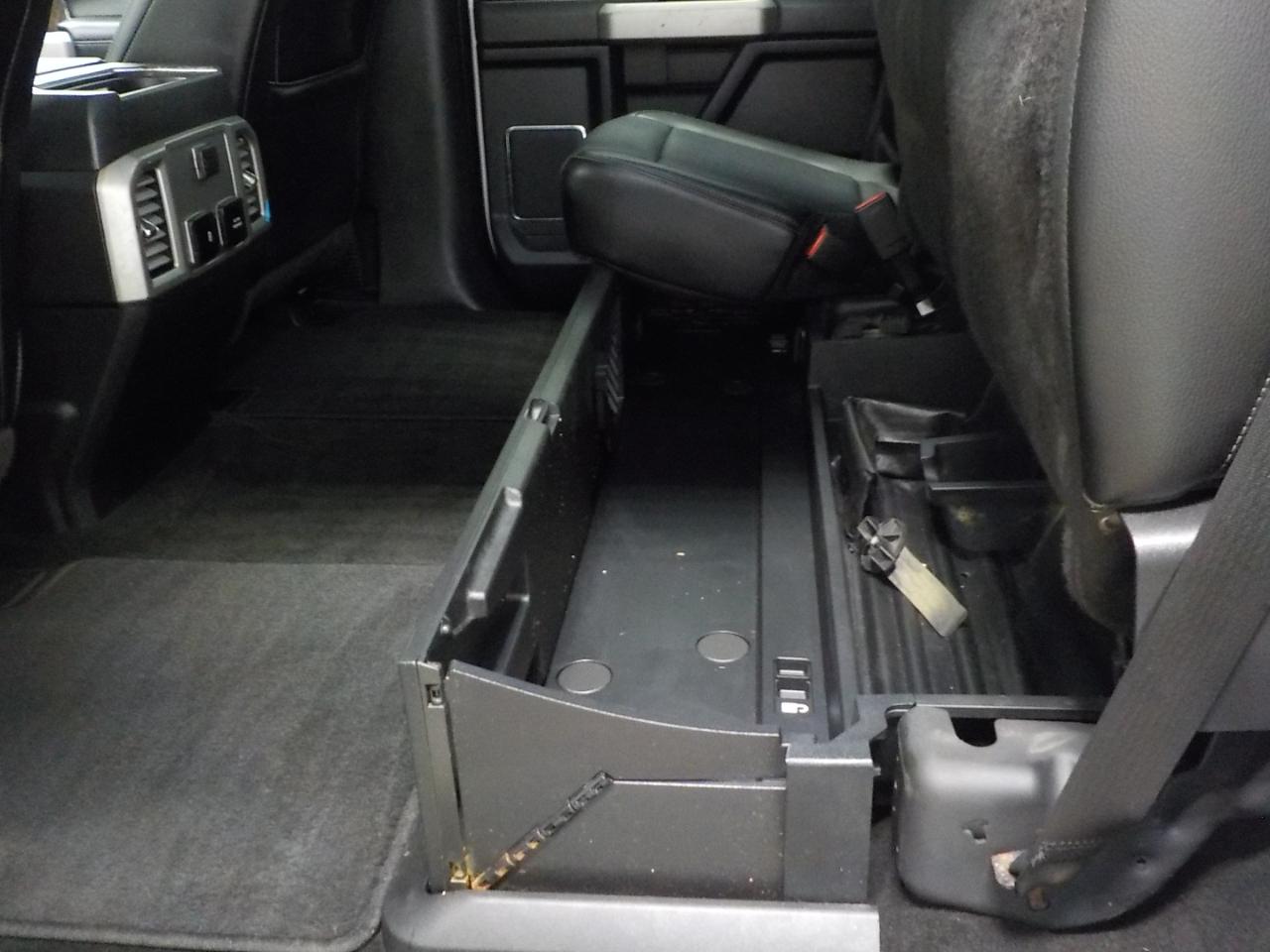 Ford Super Duty F-250 SRW Lariat 4WD Crew Cab 6.75' Box 2017