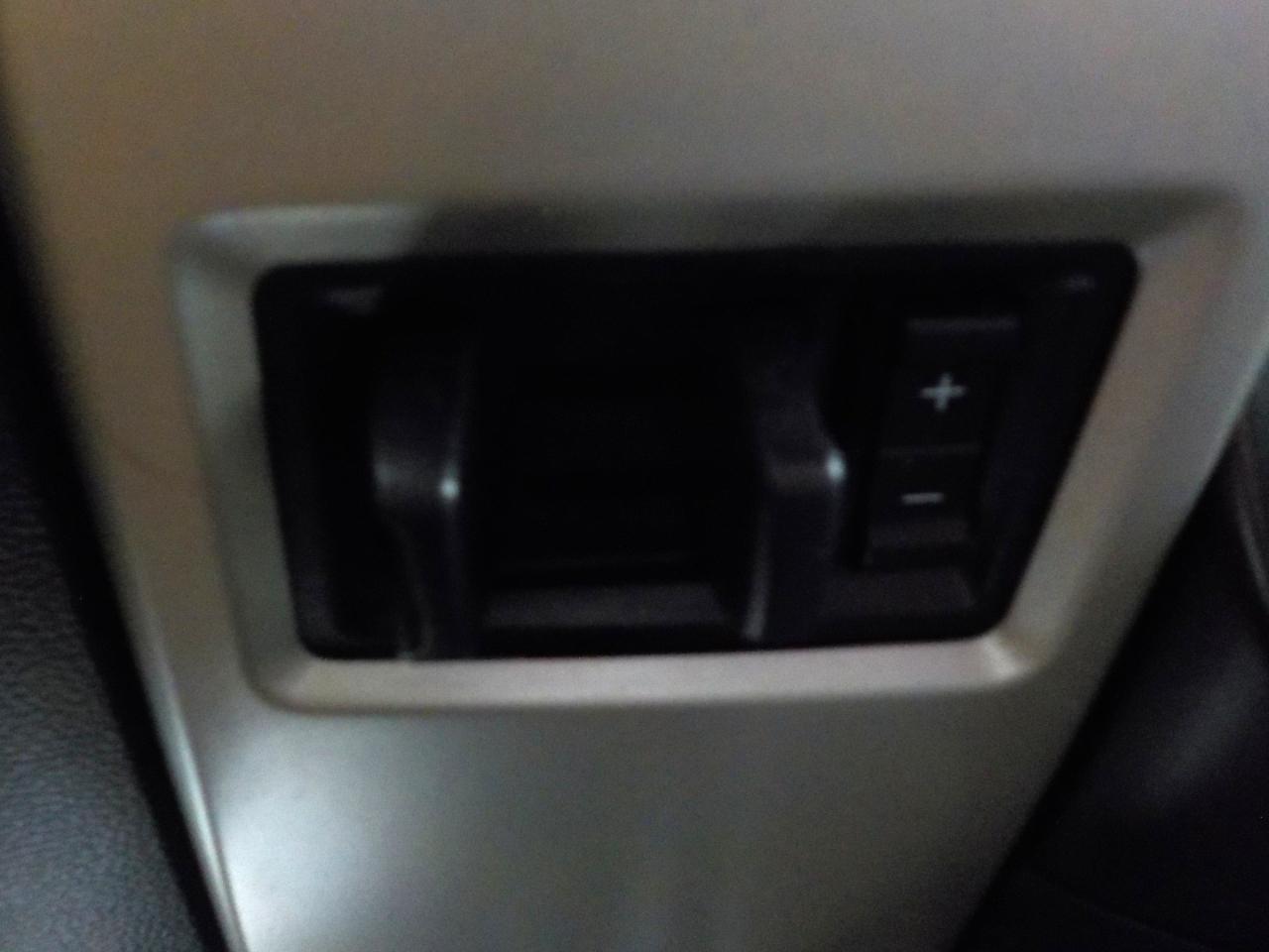 Ford Super Duty F-250 SRW Lariat 4WD Crew Cab 6.75' Box 2017