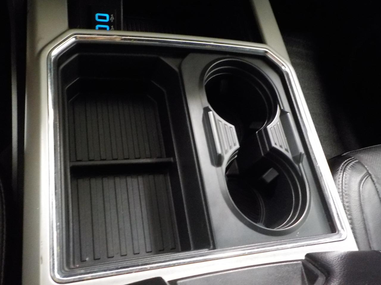 Ford Super Duty F-250 SRW Lariat 4WD Crew Cab 6.75' Box 2017