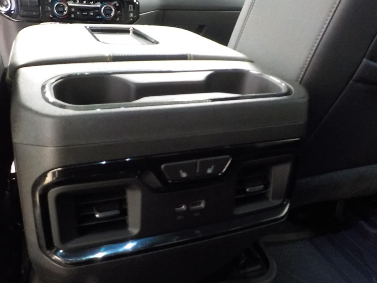 Chevrolet Silverado 1500 4WD Crew Cab 147" ZR2 2022