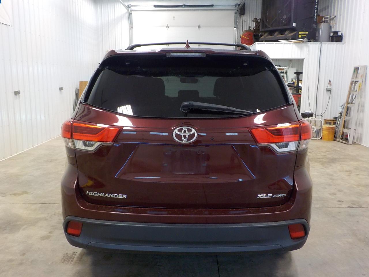 Toyota Highlander XLE V6 AWD (Natl) 2018