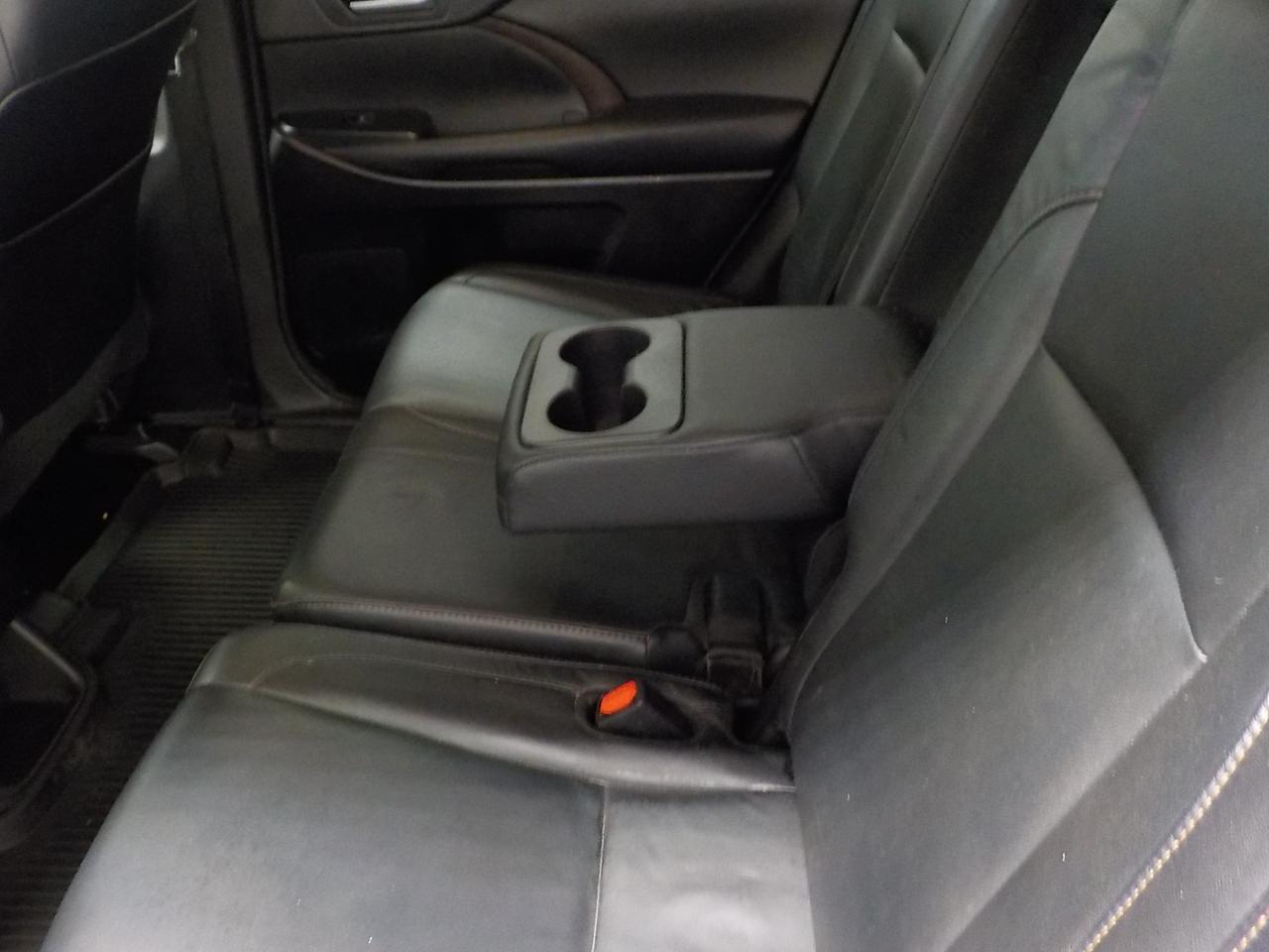 Toyota Highlander XLE V6 AWD (Natl) 2018