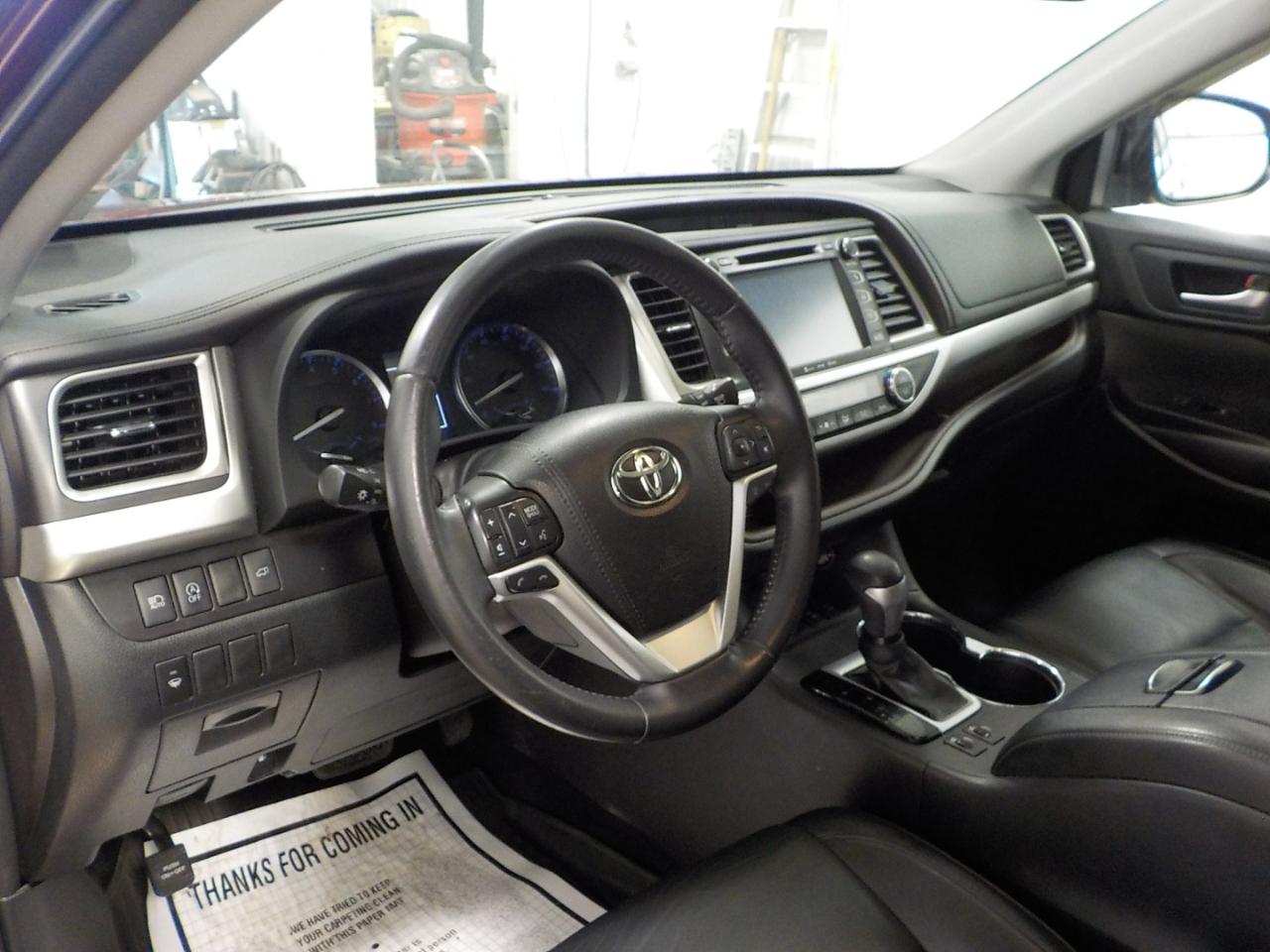 Toyota Highlander XLE V6 AWD (Natl) 2018