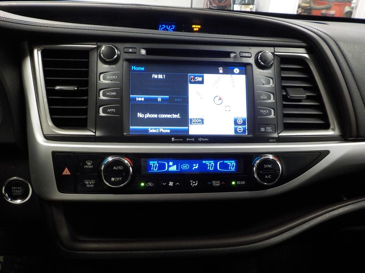 Toyota Highlander XLE V6 AWD (Natl) 2018