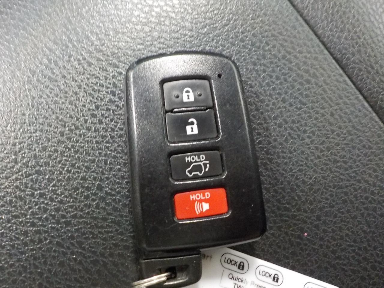 Toyota Highlander XLE V6 AWD (Natl) 2018