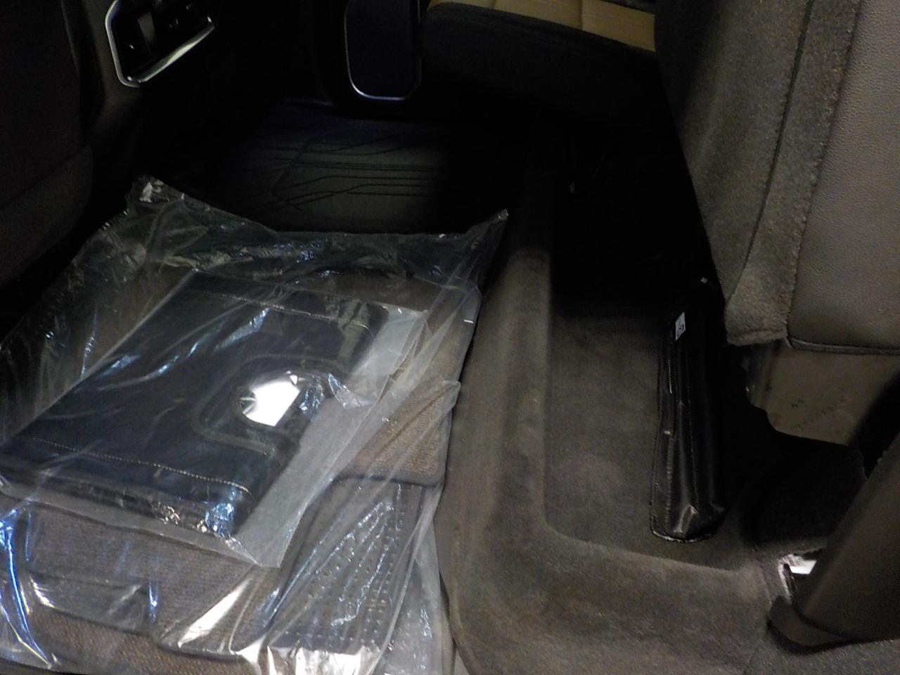 Chevrolet Silverado 2500HD 4WD Crew Cab 159" High Country 2024