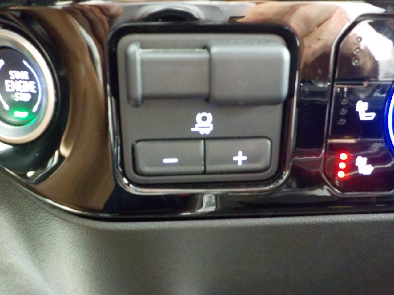 Chevrolet Silverado 2500HD 4WD Crew Cab 159" High Country 2024