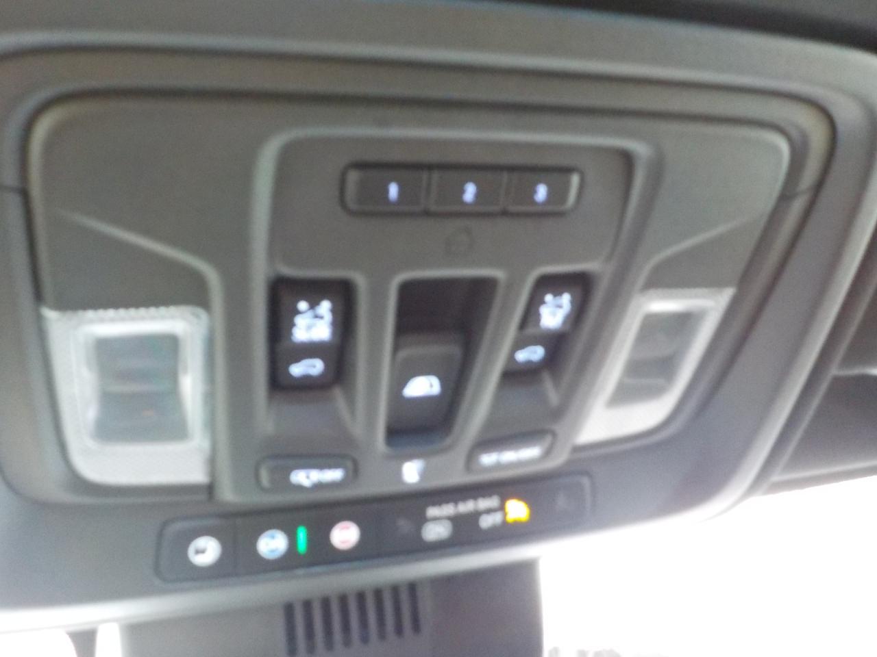 Chevrolet Silverado 2500HD 4WD Crew Cab 159" High Country 2024