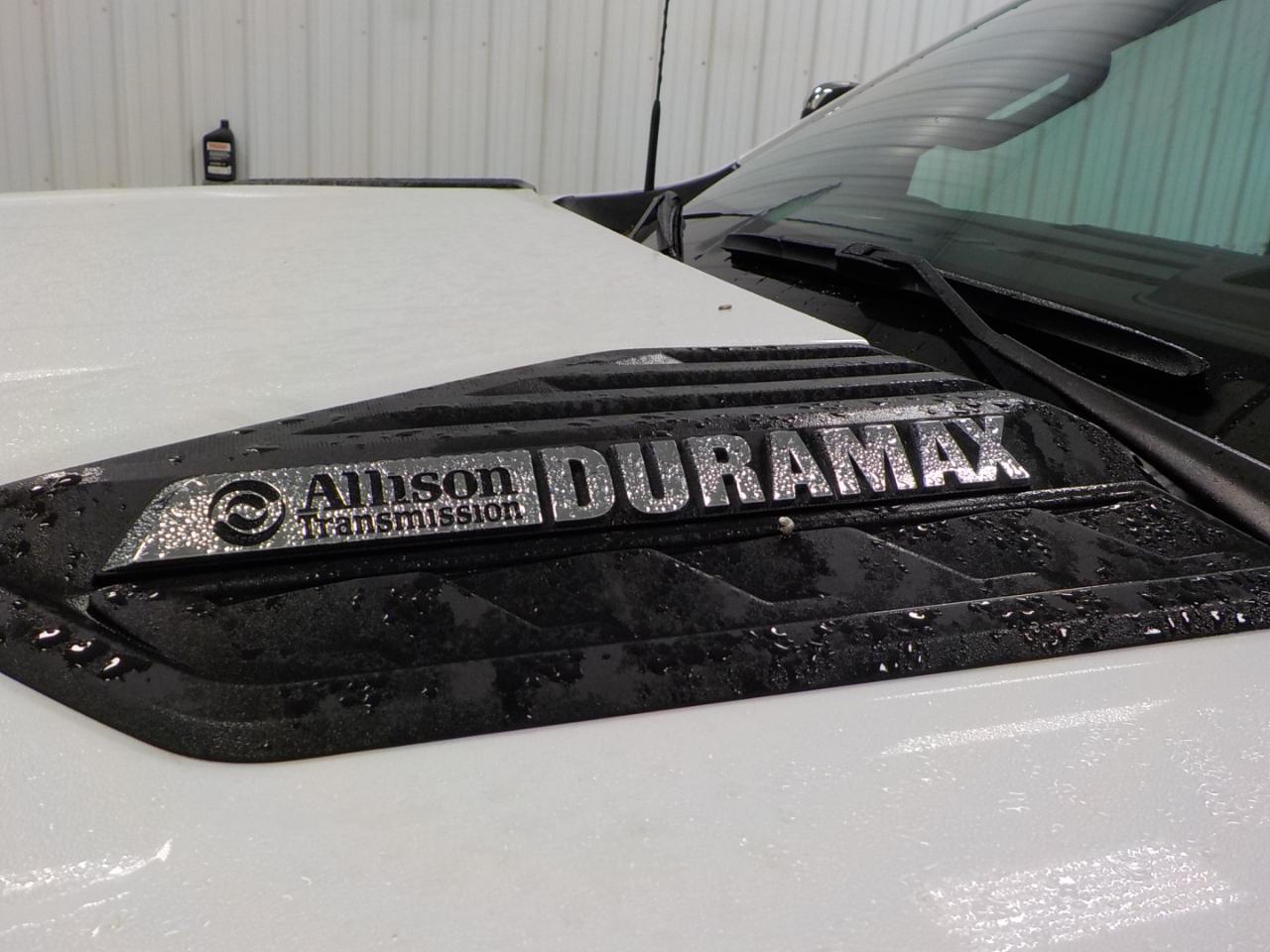 Chevrolet Silverado 2500HD 4WD Crew Cab 159" High Country 2024